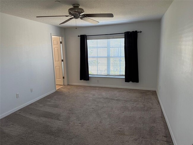 Building Photo - 2423 Middleton Grove Dr