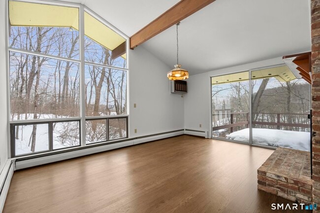 Building Photo - 304 Olmstead Hill Rd