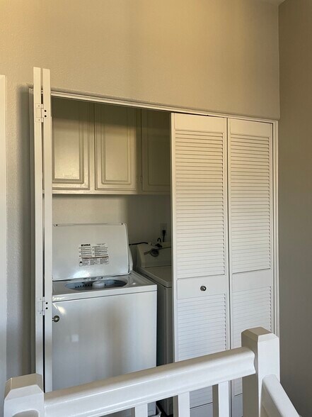 Building Photo - 1379 Cattail Ct