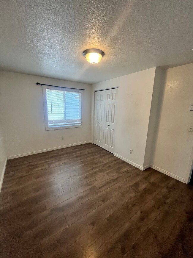 Building Photo - CS-South Main Street Duplex
