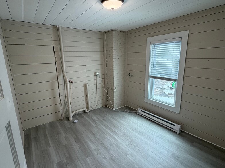 Building Photo - 503 Rimmon St