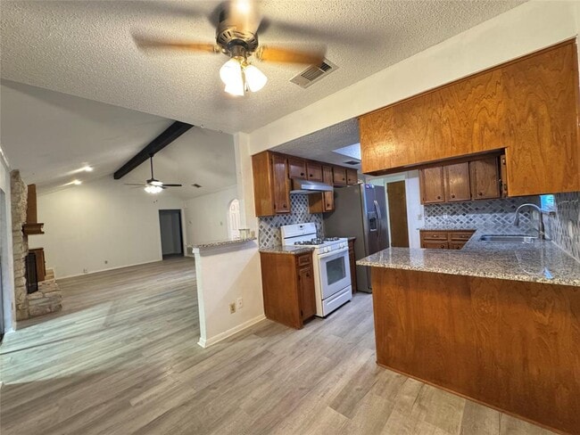 Building Photo - 12325 Double Tree Ln