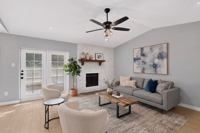 Building Photo - Newly Renovated Home In Watauga Ready To Be Yours!!!!