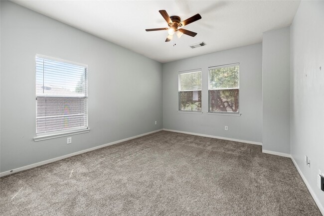 Building Photo - 16127 Spur Canyon Ct