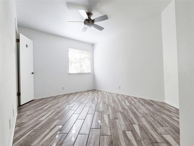 Building Photo - 9100 Brimstone Ln
