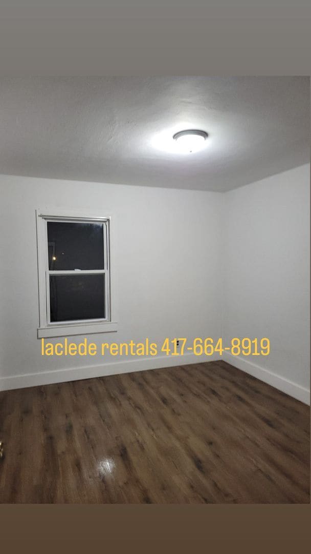 Building Photo - 2 BEDROOM 1 BATHROOM HOUSE FOR RENT