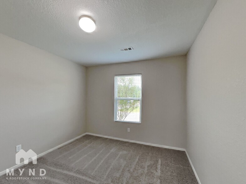 Building Photo - 6008 Orange Valley Cove