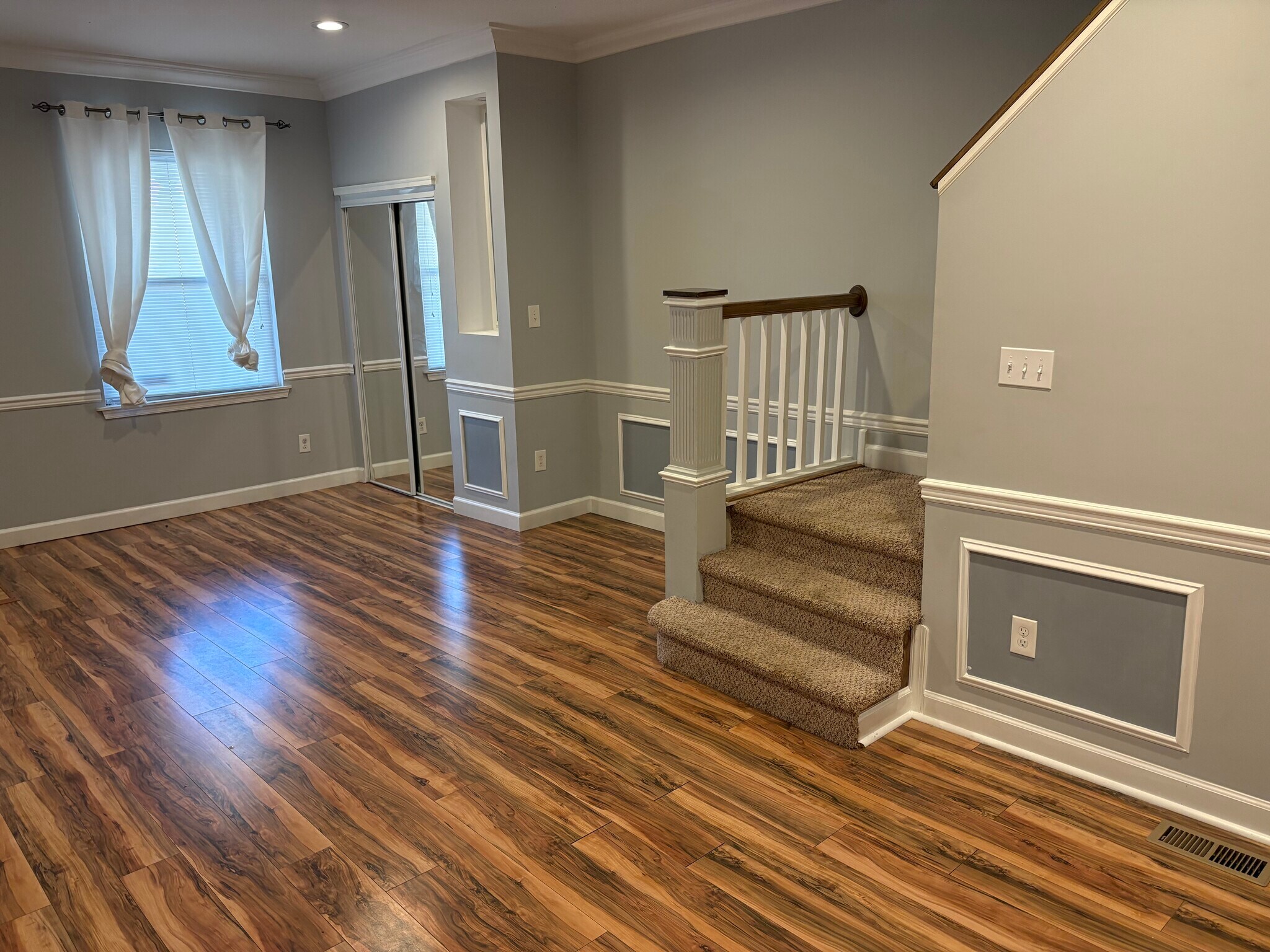 Living room - 1624 N Felton St