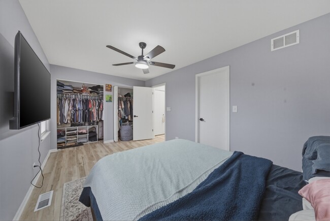 Building Photo - 541 Heritage Dr