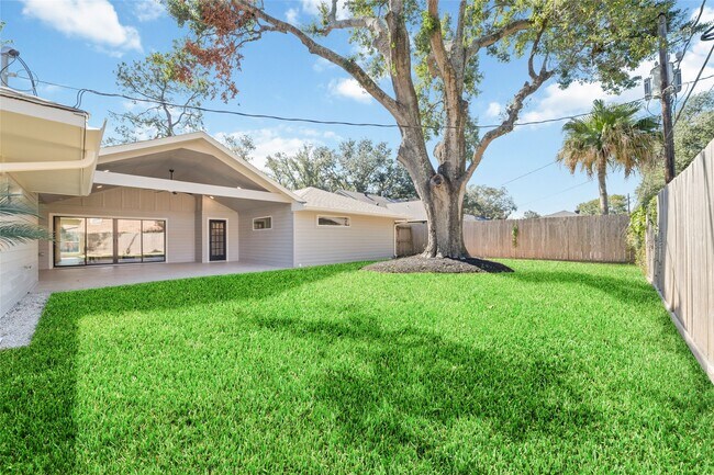 Building Photo - 9902 Hornpipe Ln