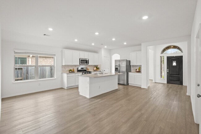 Building Photo - 9919 Willow Crown Ln