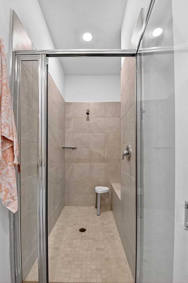 Building Photo - 14468 Three Ponds Trail