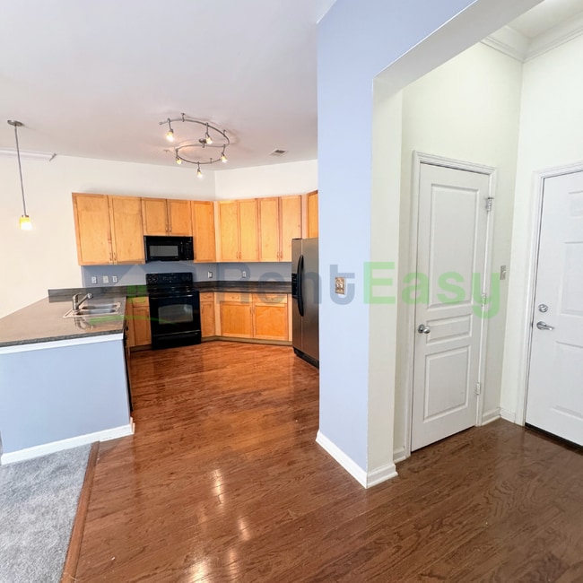 Building Photo - 1400 Granby St