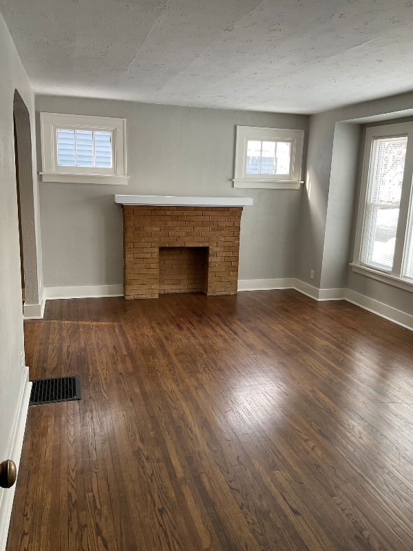 Building Photo - 88 Shepard Ave