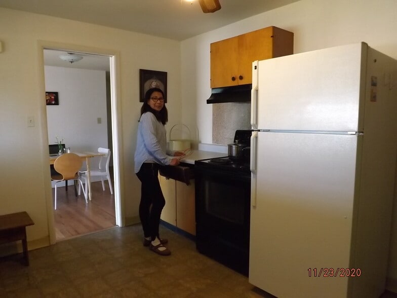 Shared - 3285 Revere St