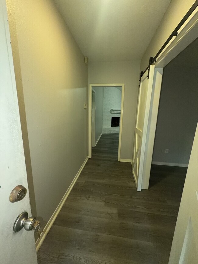 Building Photo - 16815 Methil Dr