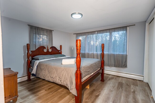 Building Photo - 173 Mountainview Rd