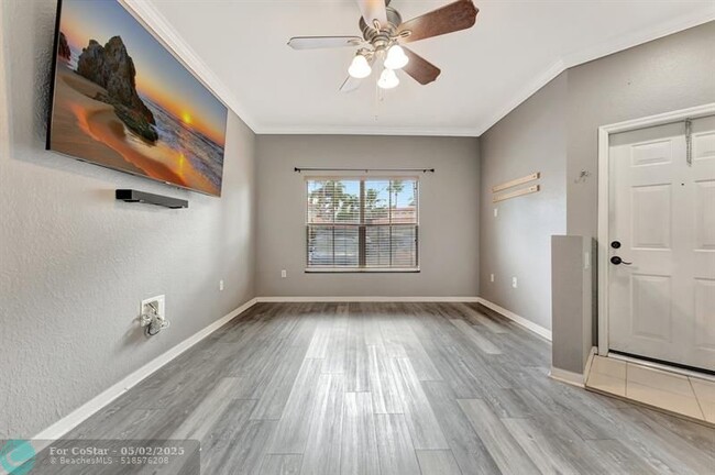 Building Photo - 3315 Merrick Ln