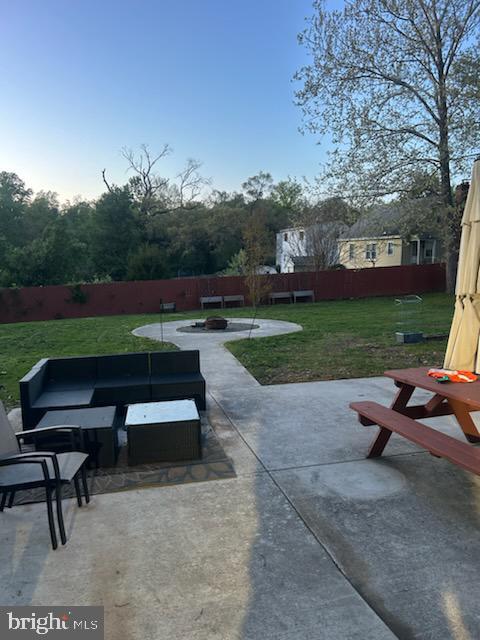 Building Photo - 502 3rd Ave SW