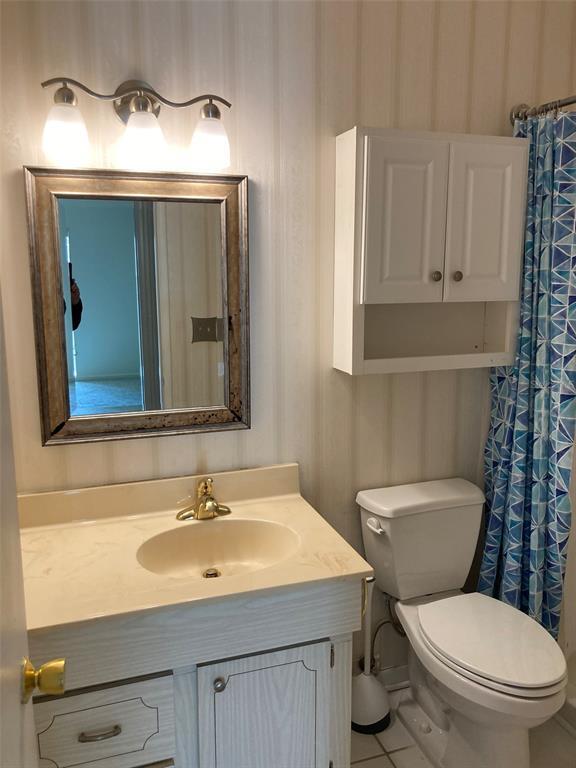 Building Photo - 5750 80th St N