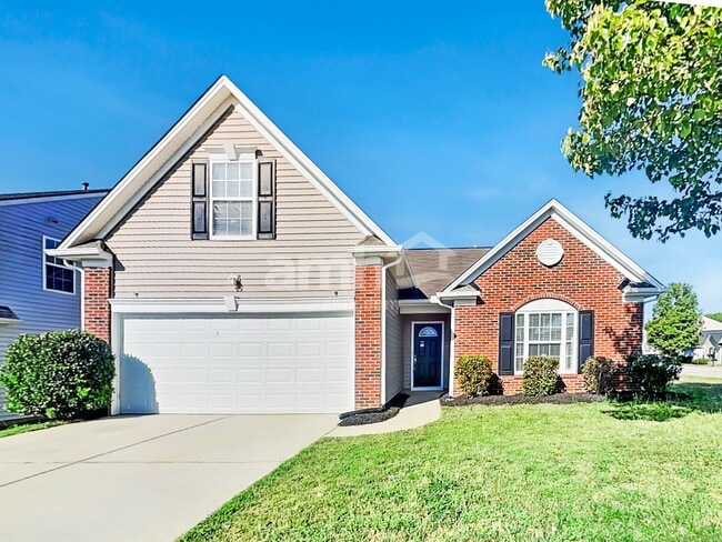 Building Photo - 32 Riverbed Dr