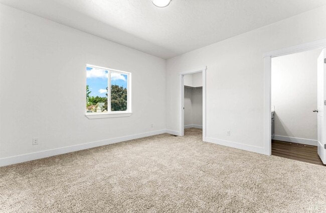 Building Photo - 1771 Regency Way