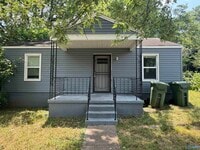 Building Photo - 905 Fairway Dr NW