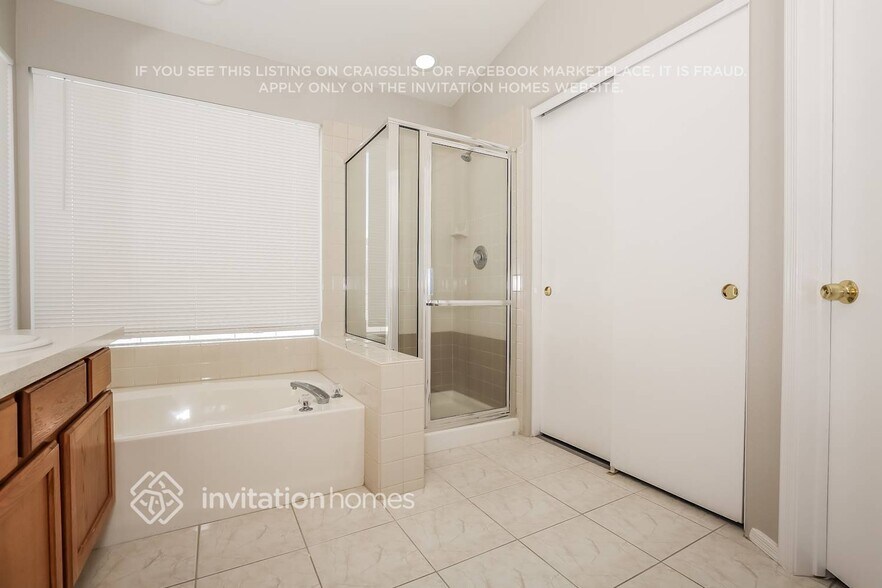 Building Photo - 1532 Blanco Dr