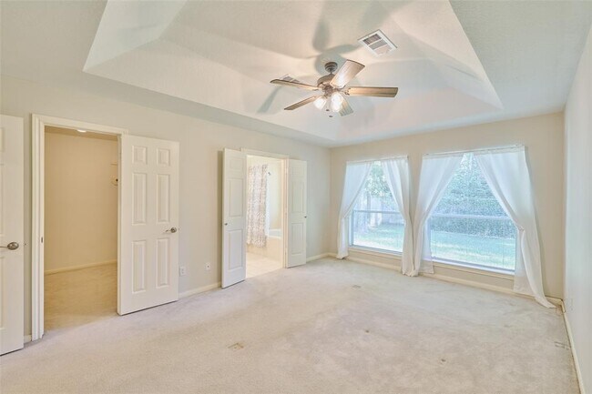 Building Photo - 12211 Longfellow Dr