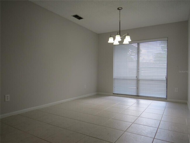 Building Photo - 4023 Paddlewheel Dr