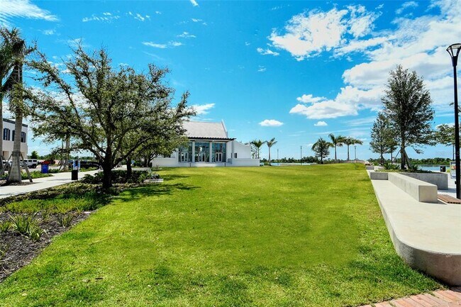 Building Photo - 17500 Opal Sand Dr