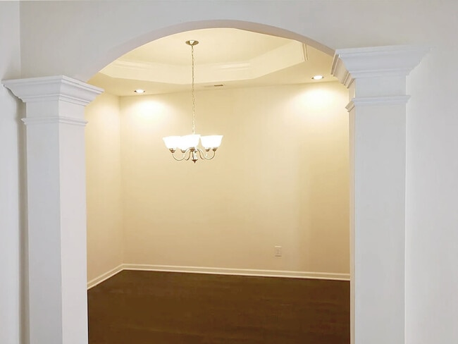 Building Photo - 509 Whitworth Ln