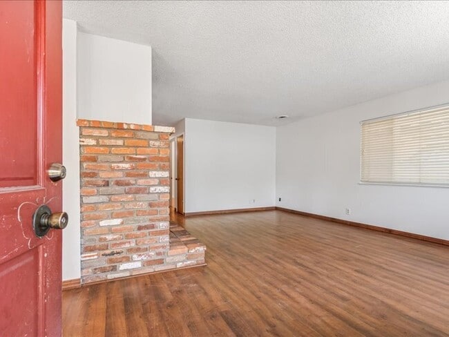 Building Photo - 336 Triplett Dr