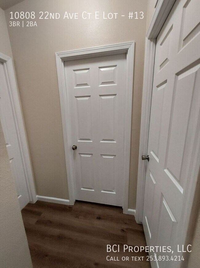 Building Photo - 10808 22nd Ave Ct E