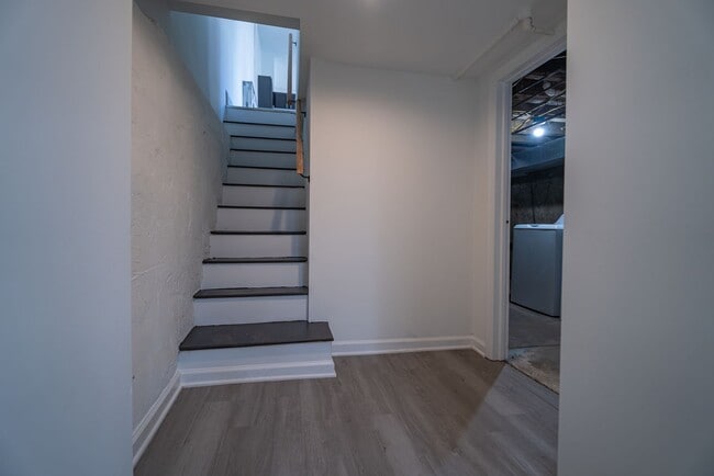 Building Photo - 2410 Wharton St