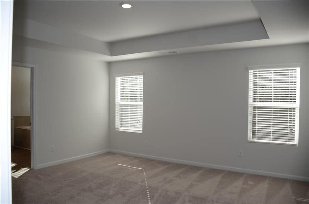 Building Photo - 1331 Pt Pl Dr