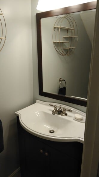 Building Photo - 292 Woodhaven Dr