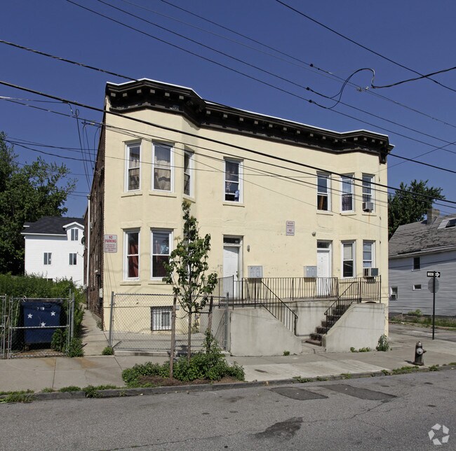 190192 N Burgher Ave 190192 N Burgher Ave Staten Island NY 10310