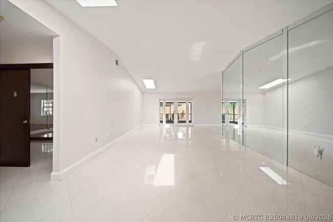 Building Photo - 20009 NW 66th Pl