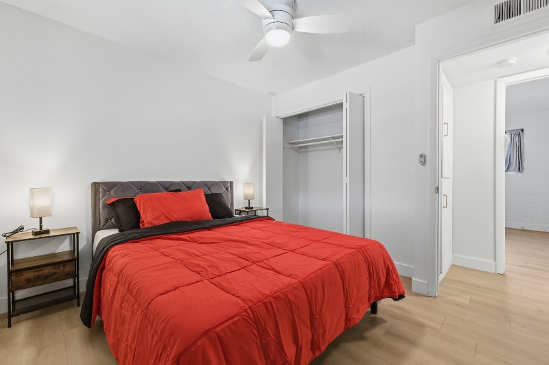 Building Photo - 4235 N 13th Pl