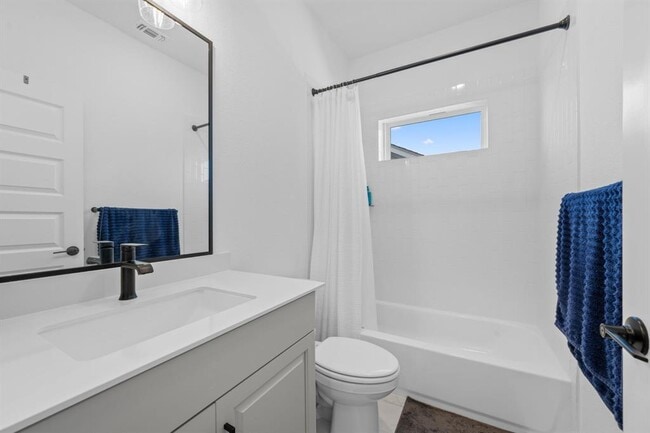 Building Photo - 5902 Rangeland Rd