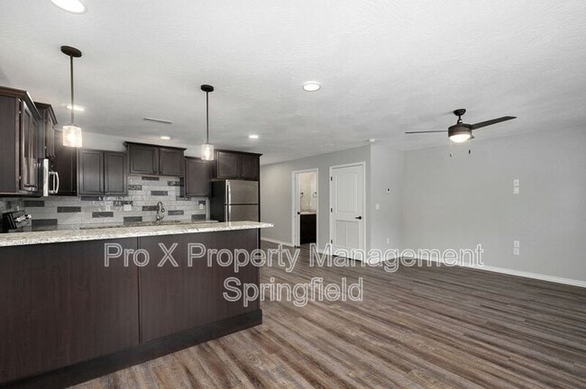 Building Photo - 1302 S Lexington