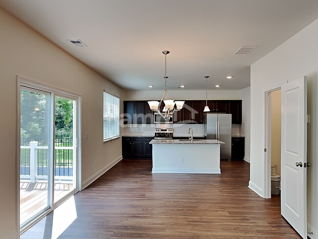 Building Photo - 6188 Bridlewood Ln