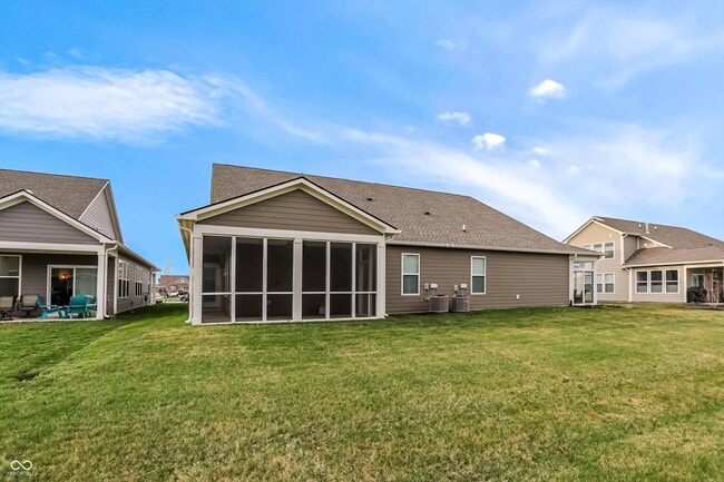 Building Photo - 1659 Dewey Dr