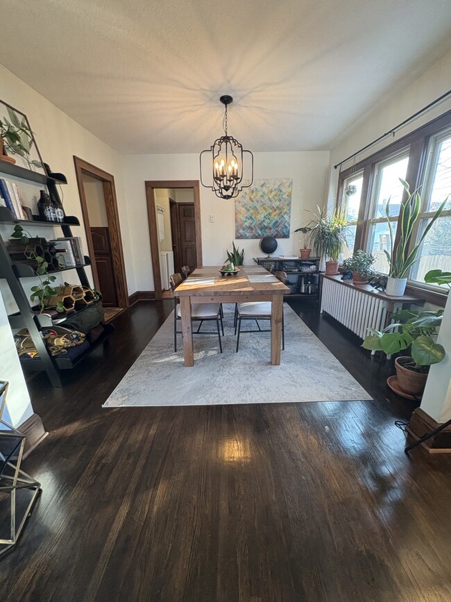 Dining room - 3717 10th Ave S