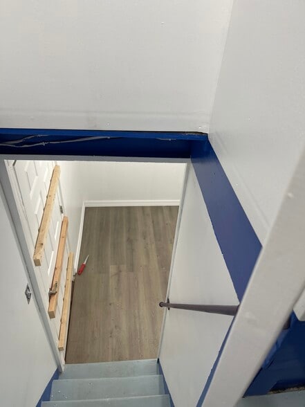 Bonus space closet/office - 326 Cottage Grove Rd