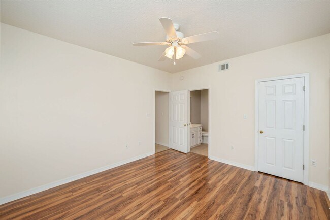 Building Photo - 1501 Partin Dr N