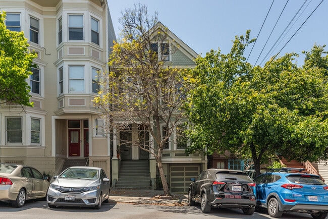 Building Photo - 344a Utah St