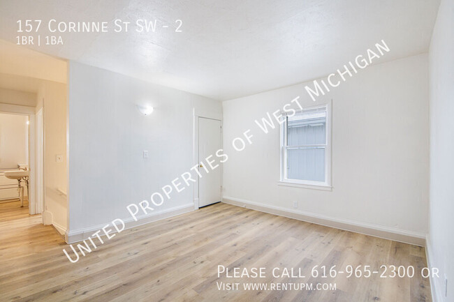 Building Photo - Available Now | 1 Bed 1 Bath Apartment | N...