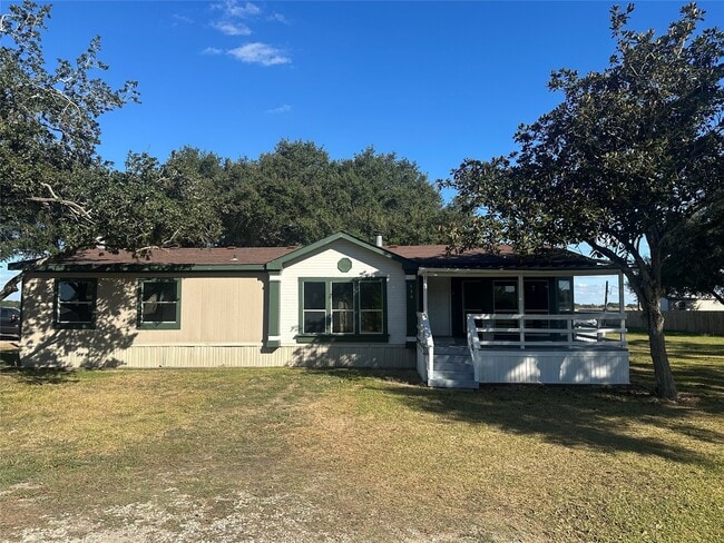 Primary Photo - 536 Sabine St